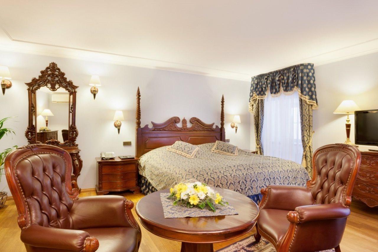 Hotel U Prince Prague By Bhg Εξωτερικό φωτογραφία